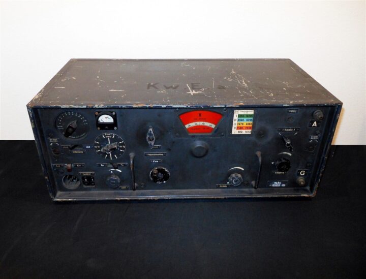 WW2 German Wehrmacht Kw.E.a Kurzwellen Empfänger a - RADIO RECEIVER - RARE! - Image 3