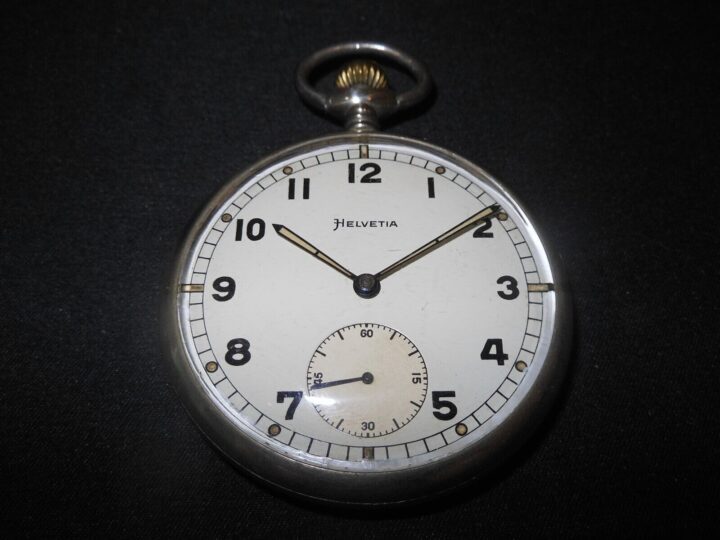 WW2 German Wehrmacht Taschenuhren - DH PERSONAL POCKET WATCH - HELVETIA - RARE! - Image 3