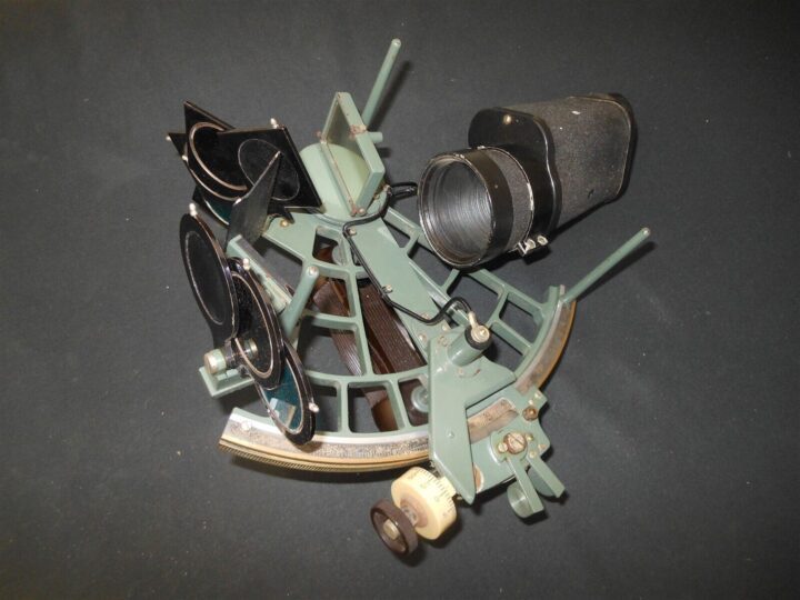 WW2 Imperial Japanese Navy - TYPE 93 NAVIGATIONAL SEXTANT - TAMAYA - SUPERB!