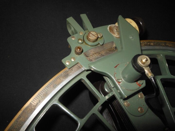 WW2 Imperial Japanese Navy - TYPE 93 NAVIGATIONAL SEXTANT - TAMAYA - SUPERB! - Image 9