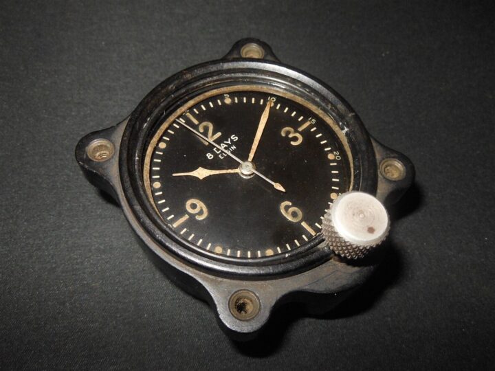 WW2 US Army Aircraft - 8-DAY ELGIN COCKPIT CLOCK - P-40 P-51 B-25 - w/HISTORY!