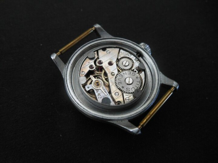 WW II German LW Dienstuhr - PERSONAL SERVICE WATCH - TITUS - MINT - PUBLISHED! - Image 10