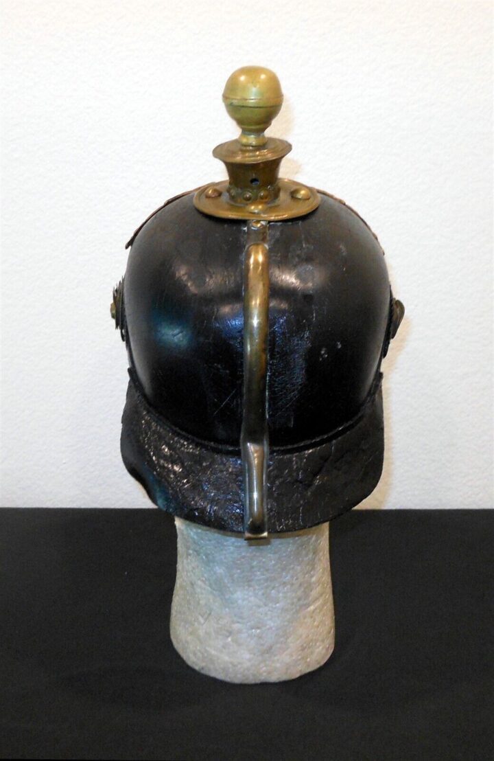 WW1 Imperial Prussian Army Pickelhaube M1891 - OFFICER GARDE HELMET - RARE! - Image 4