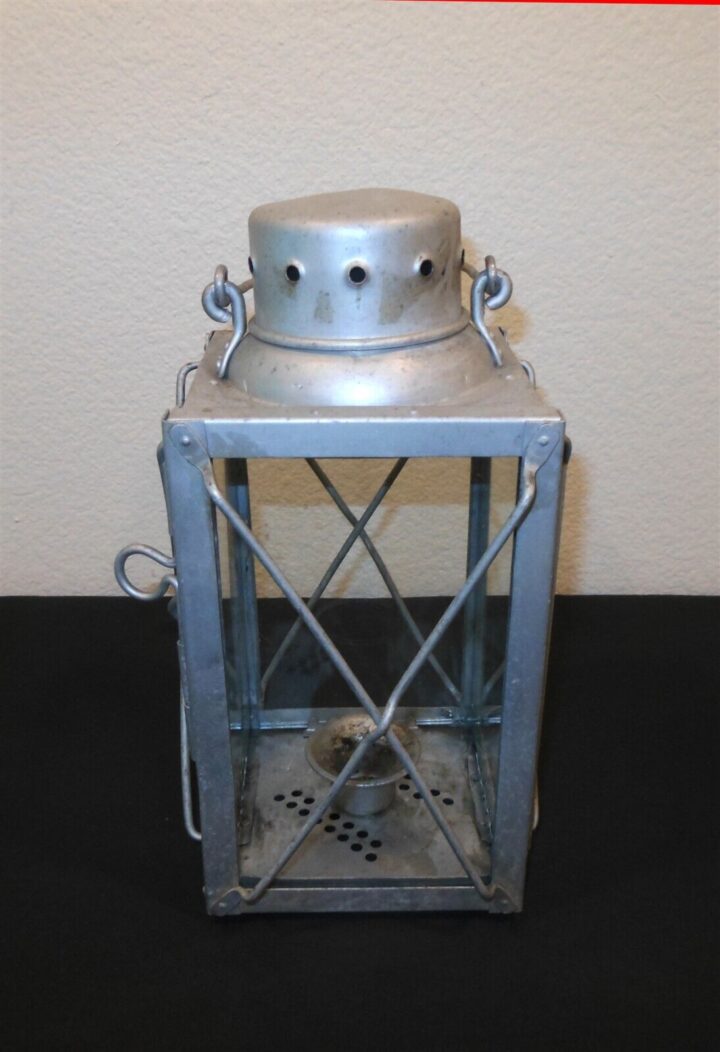 WW2 German Luftwaffe Lanterne - FIELD AND BARRACKS CANDLE LANTERN - NICE! - Image 2