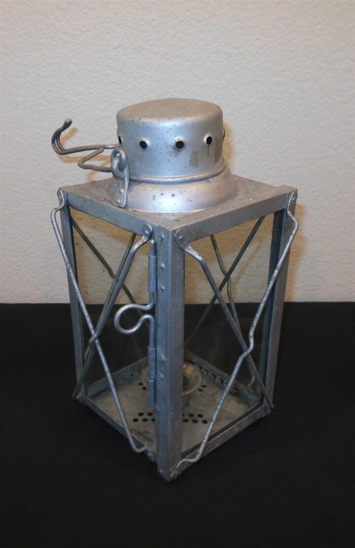 WW2 German Luftwaffe Lanterne - FIELD AND BARRACKS CANDLE LANTERN - NICE!