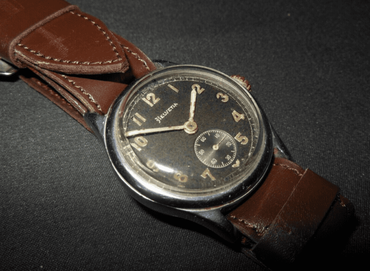 WW2 German Wehrmacht Dienstuhr - PERSONAL SERVICE WATCH - HELVETIA - PUBLISHED!