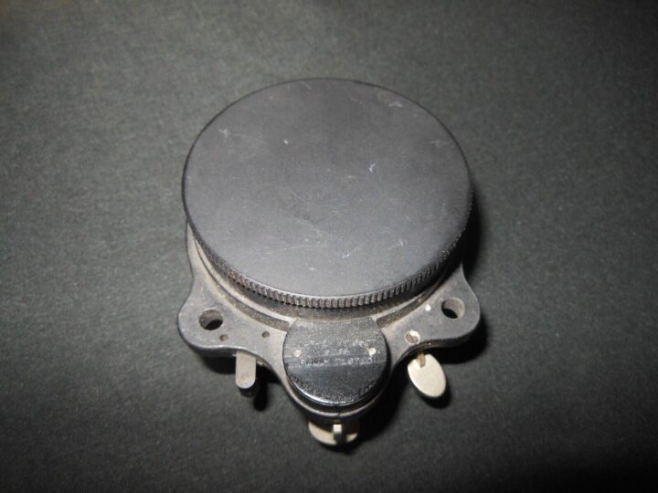 Swiss Aircraft Junghans Mathey Tissot - TYPE 12 AIRCRAFT COCKPIT CLOCK - RARE! - Image 8