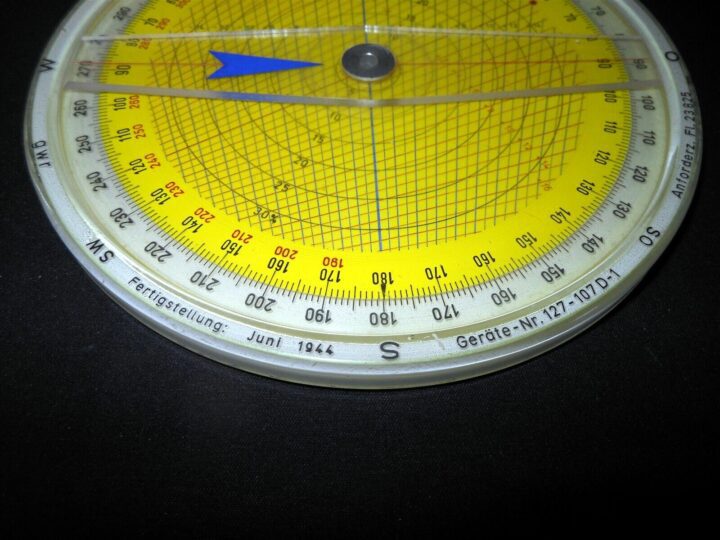 WW II German Aircraft DR3 Dreieckrechner - FLIGHT CALCULATOR - June 1944 - RARE - Image 5