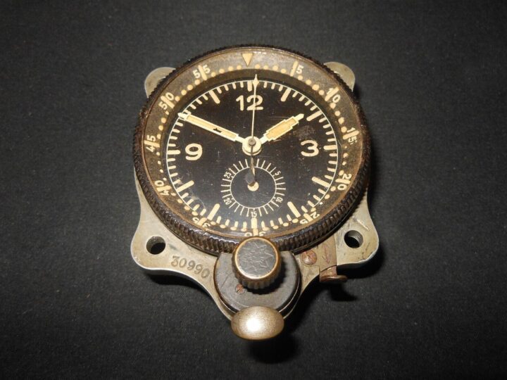 WW2 German Luftwaffe Borduhr - JUNGHANS COCKPIT CLOCK - 3rd MODEL - VERY NICE! - Image 3