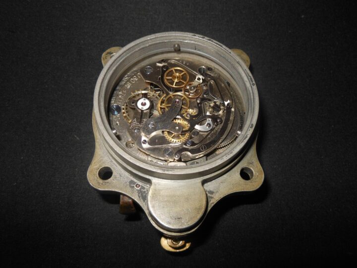 WW2 German Luftwaffe Borduhr - JUNGHANS COCKPIT CLOCK - 3rd MODEL - VERY NICE! - Image 9