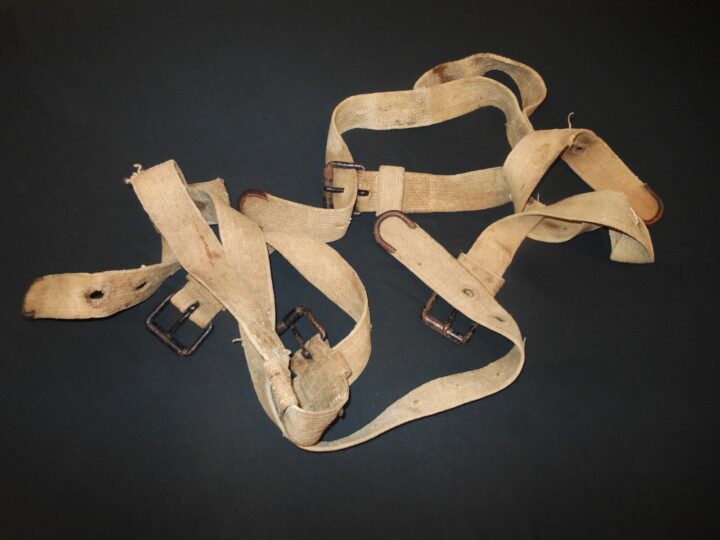 WW2 German Luftwaffe - CANVAS ORDNANCE CARRYING / HOISTING STRAPS - VERY NICE!
