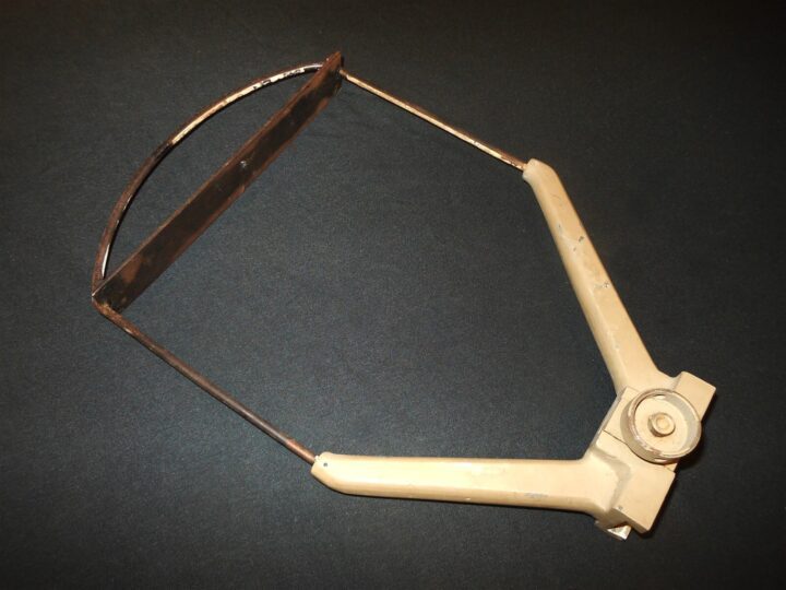 WW2 German Luftwaffe D.F. 10x80 Flakfernrohr Visier - FLAK BINOCULAR FIXED SIGHT