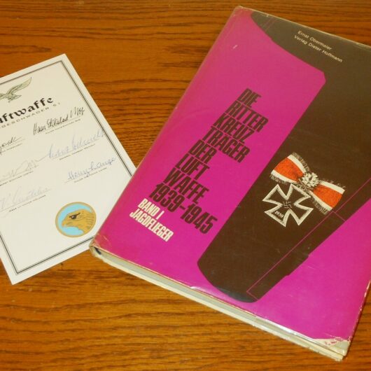 WW2 German Luftwaffe - FIGHTER PILOT AUTOGRAPHS BOOK PLATE & BOOK - JG51