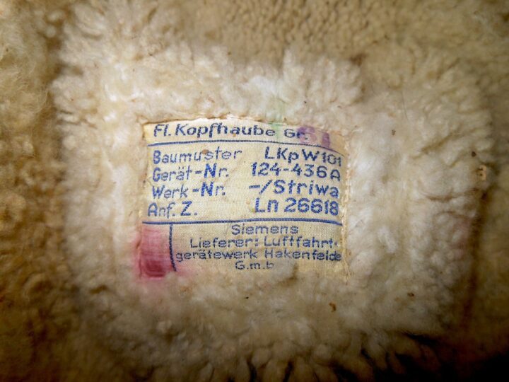 WW2 German Luftwaffe LKpW101 Fliegerkopfhaube - WINTER FLIGHT HELMET - LARGE! - Image 14