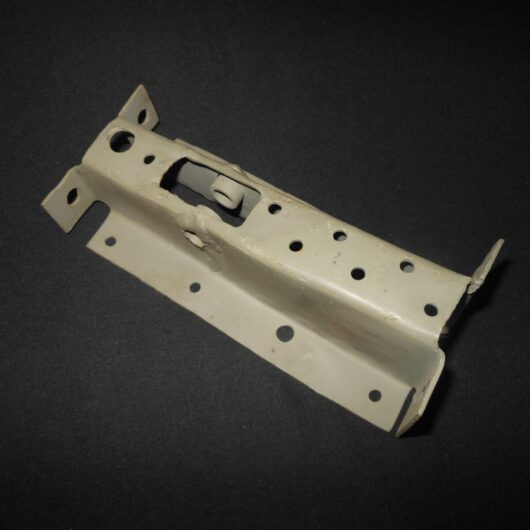 WW2 German Luftwaffe Sporn - TAIL GEAR UPLOCK ASSEMBLY PIECE - Me109 F-G - NICE!