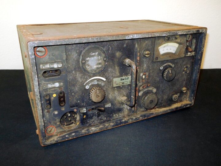 WW2 German Luftwaffe Ukw.E.d1 Empfänger - AIRCRAFT COMMUNICATION RECEIVER - Fu7