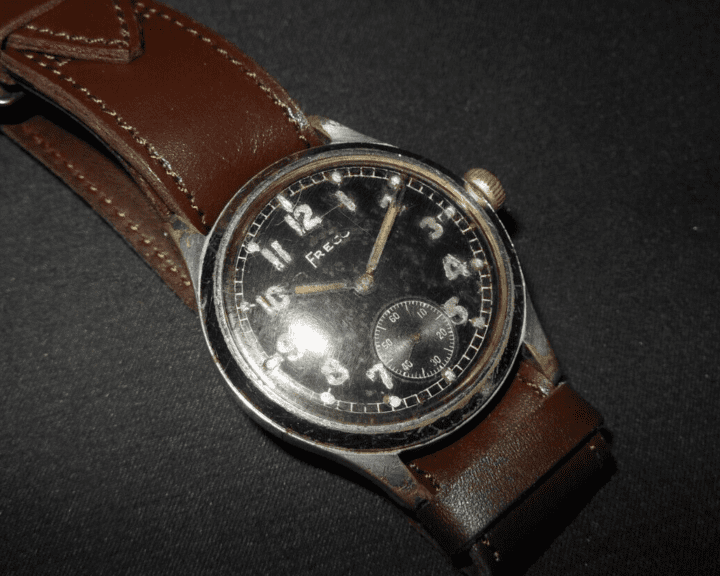 WW2 German Wehrmacht Dienstuhr - PERSONAL SERVICE WATCH - FRECO - PUBLISHED!