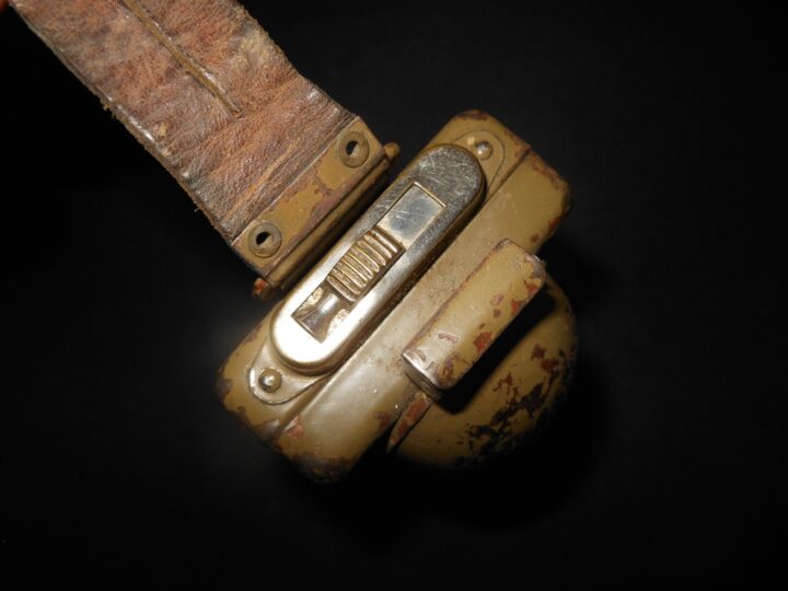 WW2 German Wehrmacht Elves Feld Taschenlampe #1 - FIELD FLASHLIGHT - VERY NICE! - Image 9