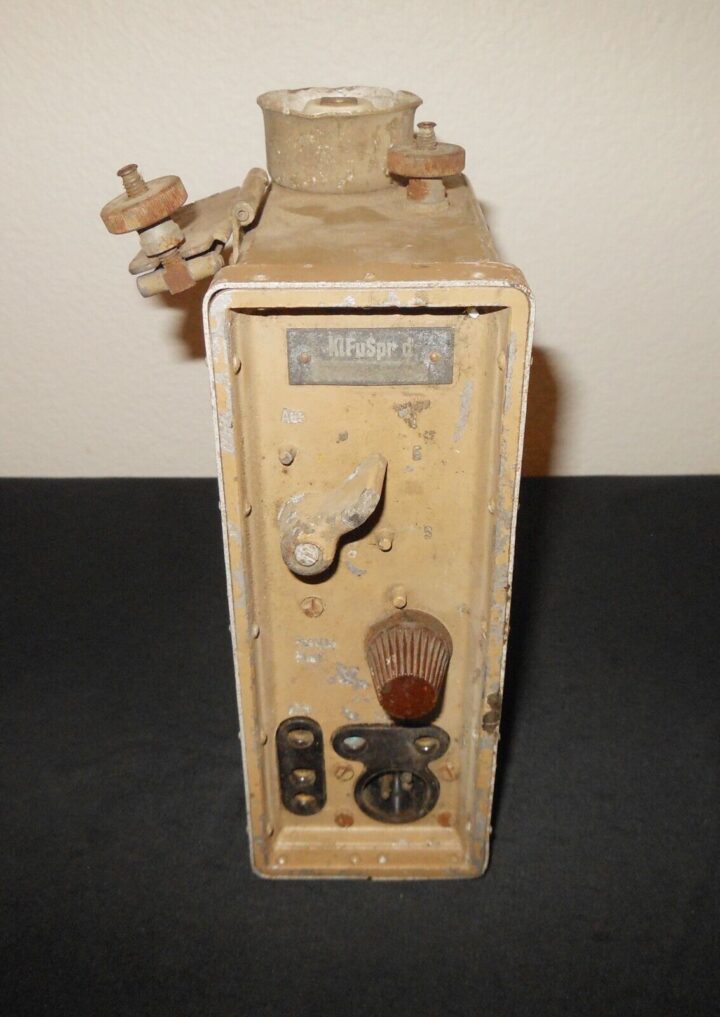 WW2 German Wehrmacht Kl.Fu.Spr.d - " DORETTE " SHORT WAVE RADIO - VERY RARE! - Image 3