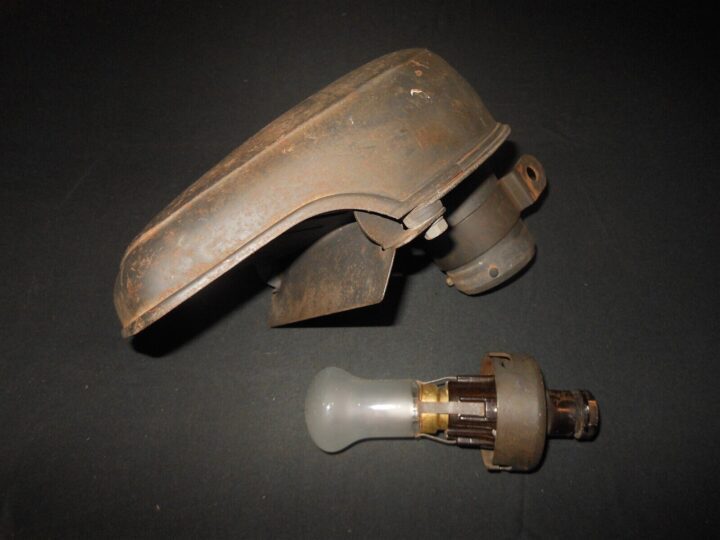 WW2 German Wehrmacht / Luftwaffe Tarnscheinwerfer - NOTEK BUNKER LAMP - RARE!