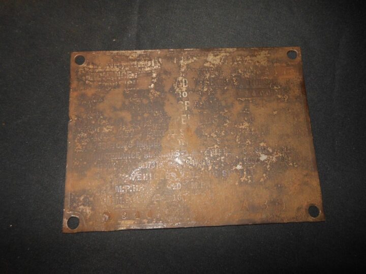 WW2 US Army Tank - M4A3 SHERMAN TANK MAIN DATA PLATE - 1944 - VERY NICE! - Image 3