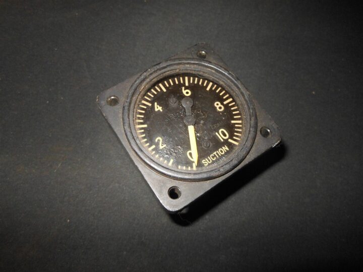 WW2 USAAF Aircraft Cockpit - SUCTION GAUGE - P-51 P-47 P-38 - NICE!