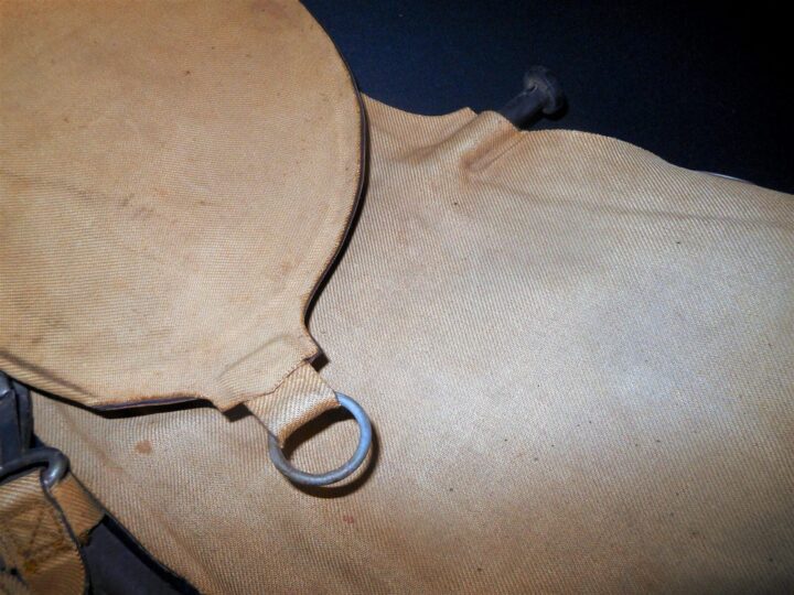 WW2 German Kriegsmarine Schwimmweste - INFLATABLE LIFE JACKET - VERY NICE! - Image 12