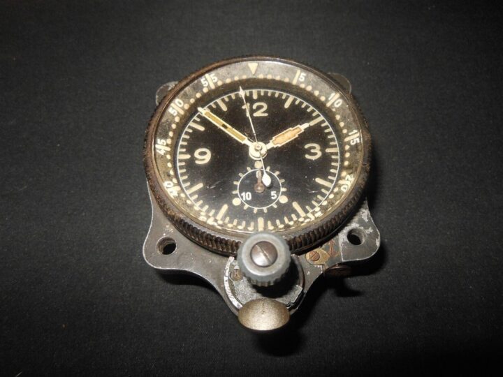 WW2 German Luftwaffe Borduhr - JUNGHANS COCKPIT CLOCK - 5th MODEL - VERY NICE! - Image 3