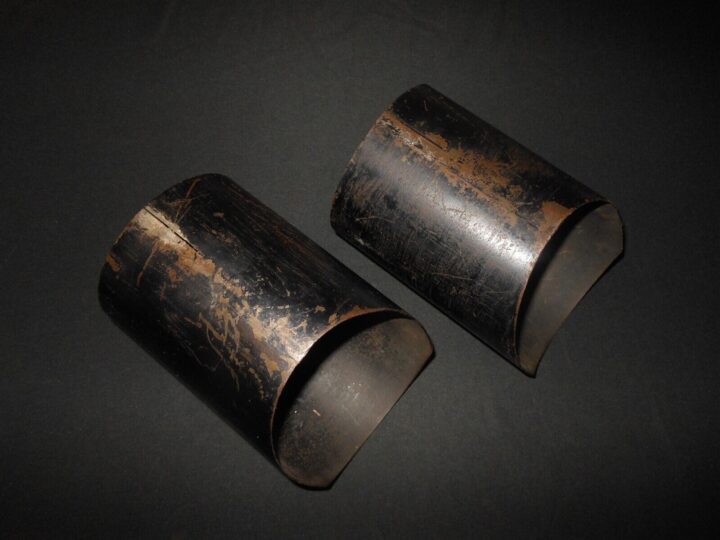 WW2 German Luftwaffe D.F. 10x80 Flakfernrohr - SPOTTING BINOCULAR SUN SHIELDS