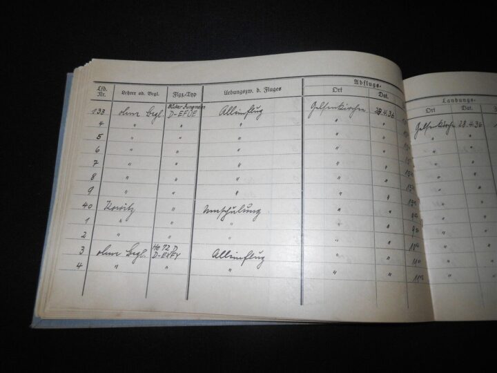 WW2 German Luftwaffe Flugbuch - FLIGHT LOG BOOK #1 - FLIGHT INSTRUCTOR - RARE! - Image 8