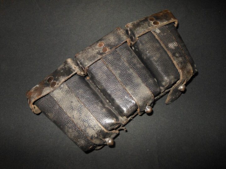 WW2 German Wehrmacht - K98 RIFLE LEATHER AMMO POUCH - BARN FIND z#2 - NICE!