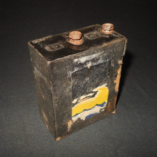WW2 Imperial Japanese Navy / Army - TYPE 92 FIELD TELEPHONE BATTERY - RARE!