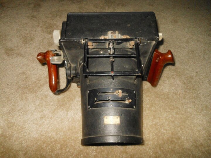 WW2 Imperial Japanese Navy - F-8 AERIAL RECONNAISSANCE CAMERA - VERY RARE! - Image 4