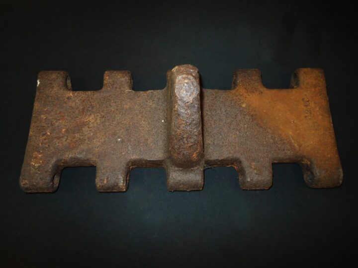 WW2 Soviet Union Red Army - TANK STEEL TRACK LINK - T-34 - KURLAND - NICE! - Image 9