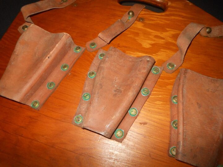 WW2 US Navy Warship - .45 COLT M1911 PISTOL RACK - EMERGENCY BOARDING #1 - RARE! - Image 12