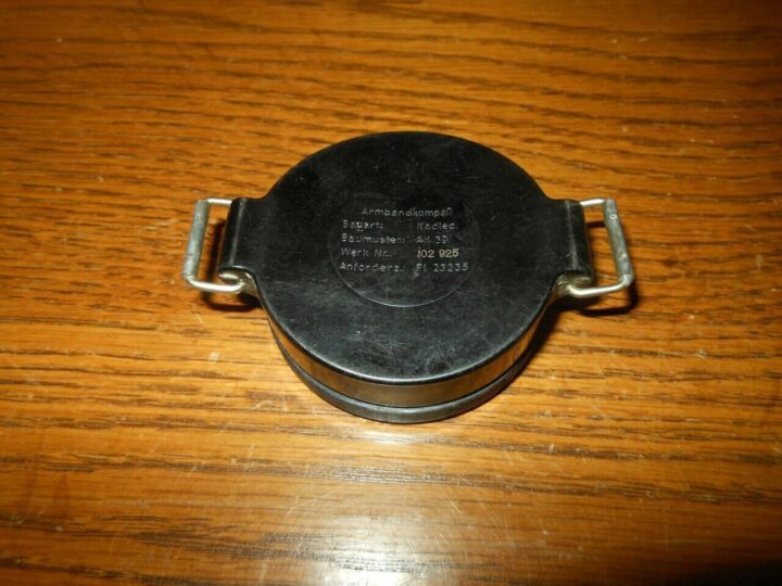 WW II German Air Force - AK39 WRIST COMPASS - Fl. 23235 - 1st Model - VERY NICE! - Image 6