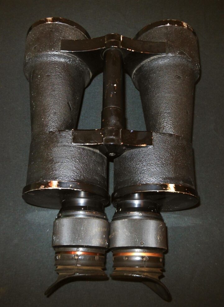 WW2 German Kriegsmarine - 8x60 U-BOAT COMMANDER BINOCULARS - ZEISS - RARE! - Image 3