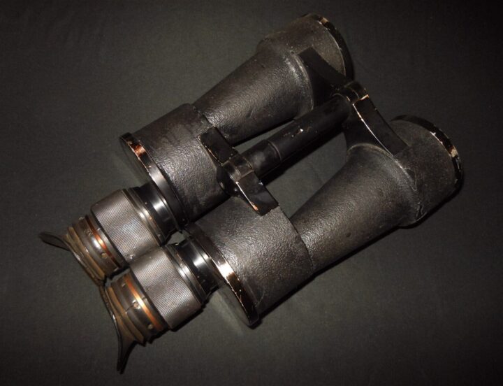 WW2 German Kriegsmarine - 8x60 U-BOAT COMMANDER BINOCULARS - ZEISS - RARE! - Image 4