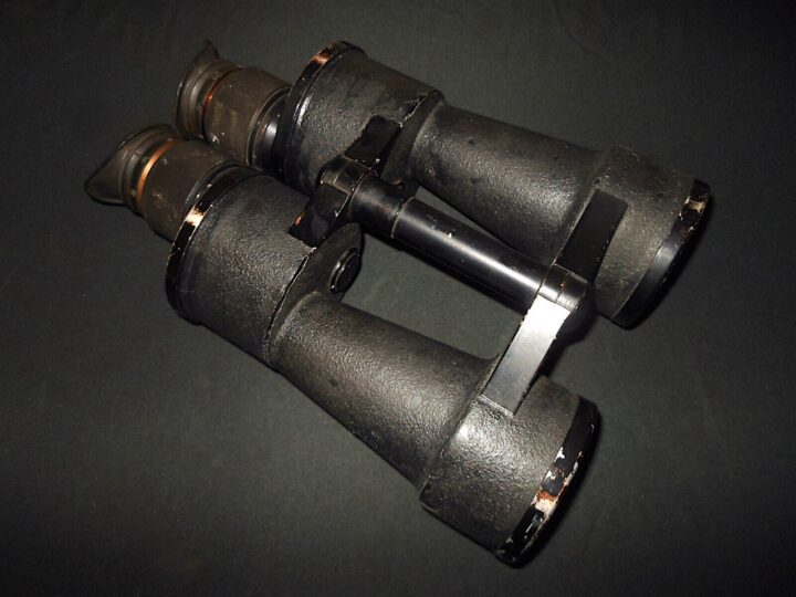 WW2 German Kriegsmarine - 8x60 U-BOAT COMMANDER BINOCULARS - ZEISS - RARE! - Image 5