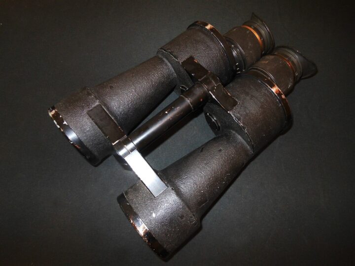 WW2 German Kriegsmarine - 8x60 U-BOAT COMMANDER BINOCULARS - ZEISS - RARE! - Image 6