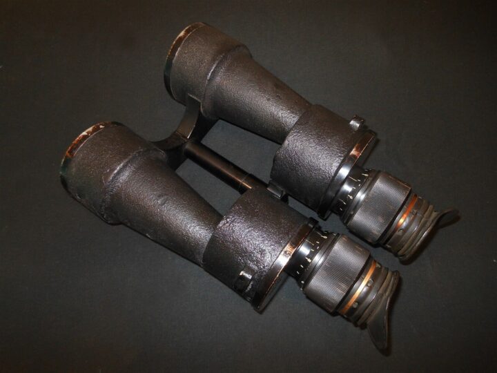 WW2 German Kriegsmarine - 8x60 U-BOAT COMMANDER BINOCULARS - ZEISS - RARE! - Image 7