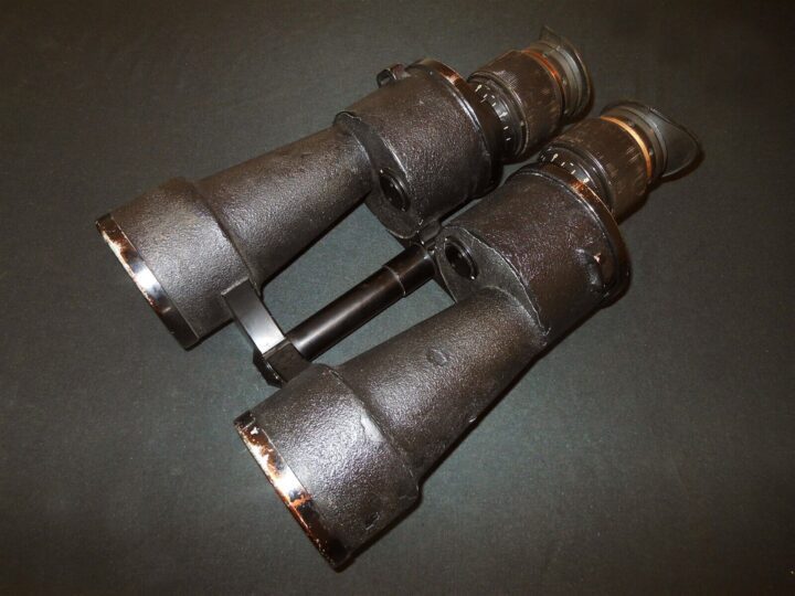 WW2 German Kriegsmarine - 8x60 U-BOAT COMMANDER BINOCULARS - ZEISS - RARE! - Image 10