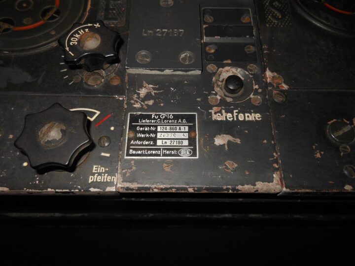 WW2 German Luftwaffe Aircraft FuG16 - RADIO TRANSCEIVER - Me109 Fw190 Me262 - Image 11