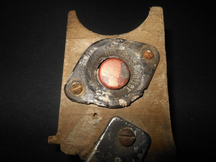 WW2 German Luftwaffe Aircraft - INSTRUMENT PANEL RELICS- Me109 G6 w/ HISTORY! - Image 13