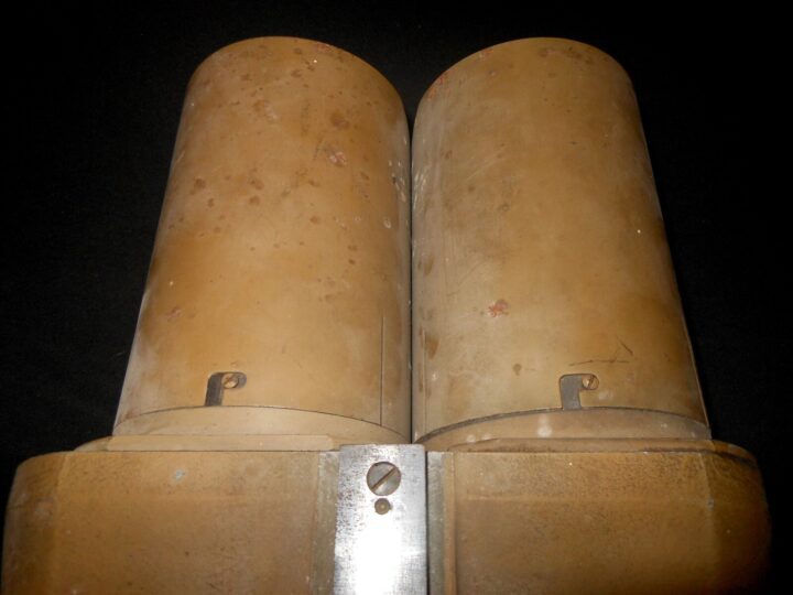 WW2 German Luftwaffe D.F. 10x80 Flak Fernrohr - AIRCRAFT SPOTTING BINOCULARS - Image 12