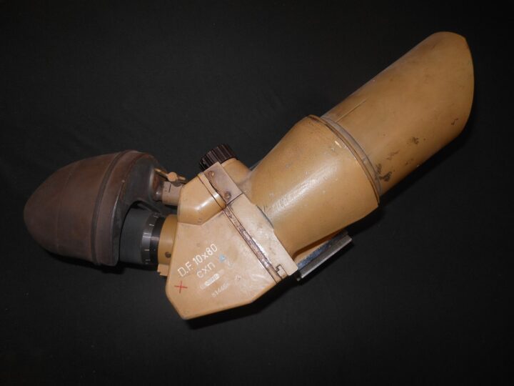 WW2 German Luftwaffe D.F. 10x80 Flak Fernrohr - AIRCRAFT SPOTTING BINOCULARS - Image 6