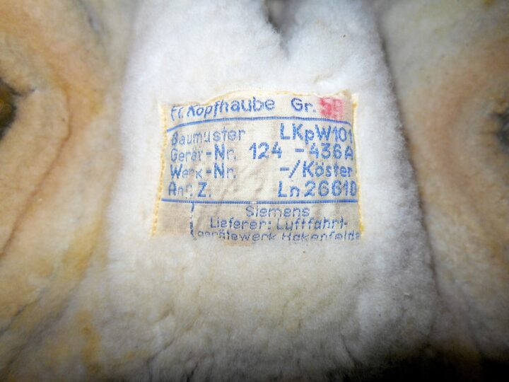WW2 German Luftwaffe LKpW101 Fliegerkopfhaube - WINTER FLIGHT HELMET - NICE! - Image 17