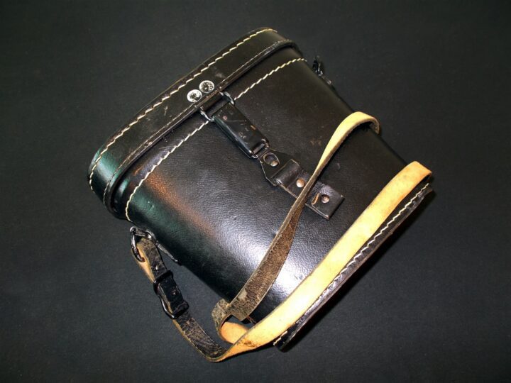 WW2 German Wehrmacht - 7x50 / 10x50 BINOCULAR CASE & STRAP - 1942 - VERY NICE!