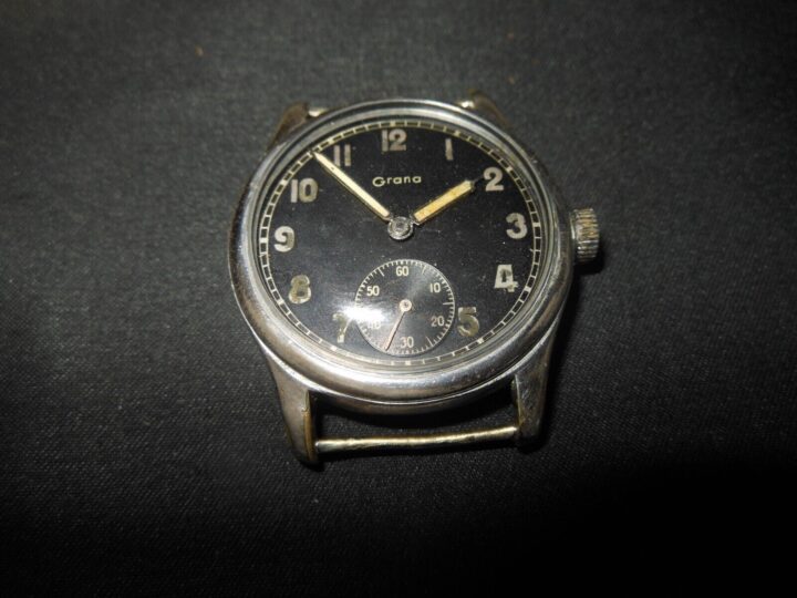 WW2 German Wehrmacht Dienstuhr - PERSONAL SERVICE WATCH - GRANA - PUBLISHED! - Image 6