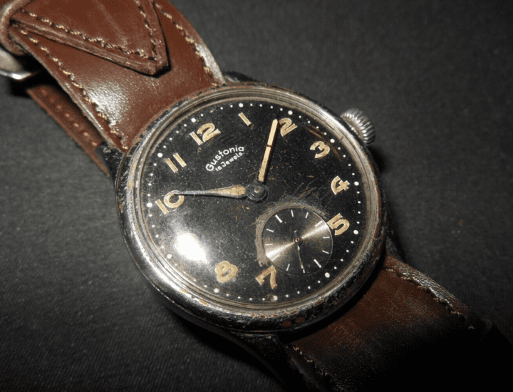 WW2 German Wehrmacht Dienstuhr - PERSONAL SERVICE WATCH - GUSTONIA - PUBLISHED!